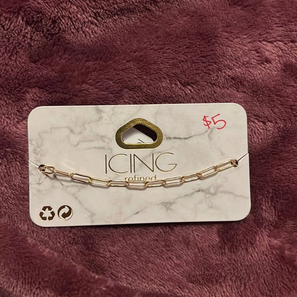 Bracelet